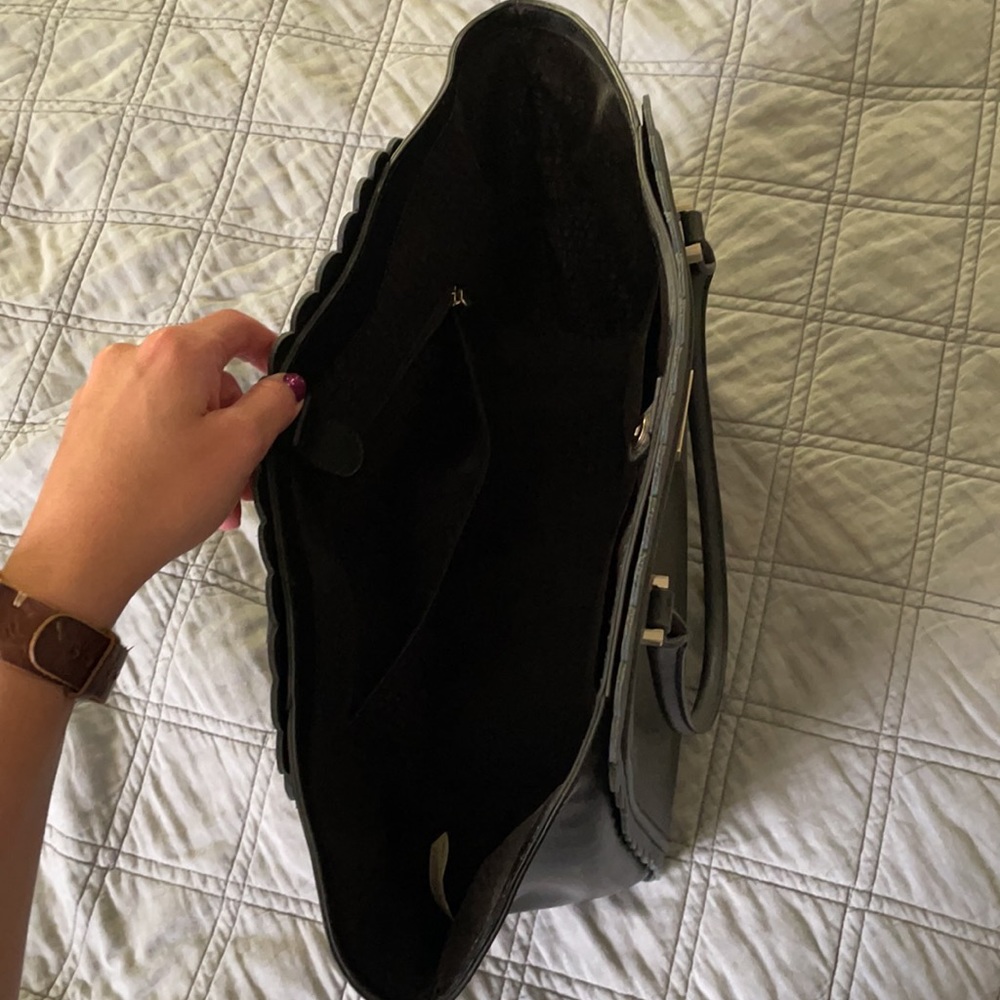 Kate Spade Purse - Picture 3 of 3